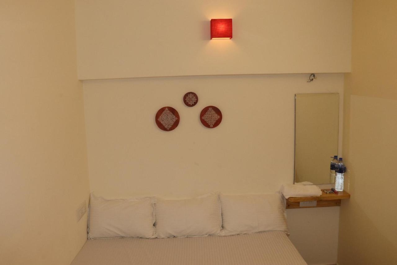 Grand Suites Srirangam Tiruchirappalli Exteriör bild