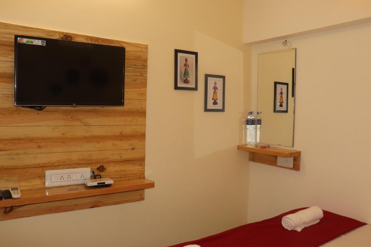 Grand Suites Srirangam Tiruchirappalli Exteriör bild